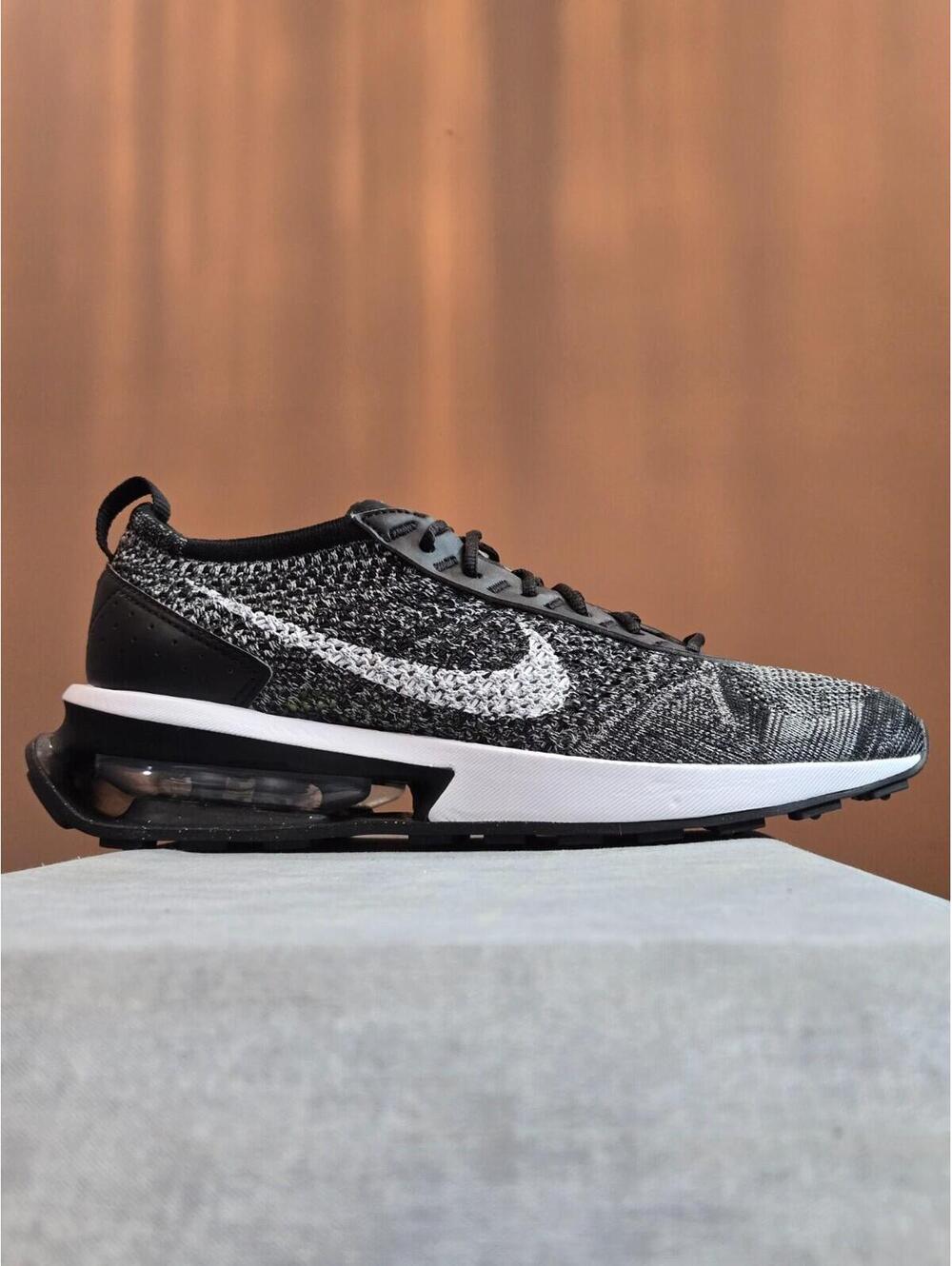 Nike Air Max Flyknit Racer Black White DJ6106-001 Men's 7M / Women's 8.5W NIB